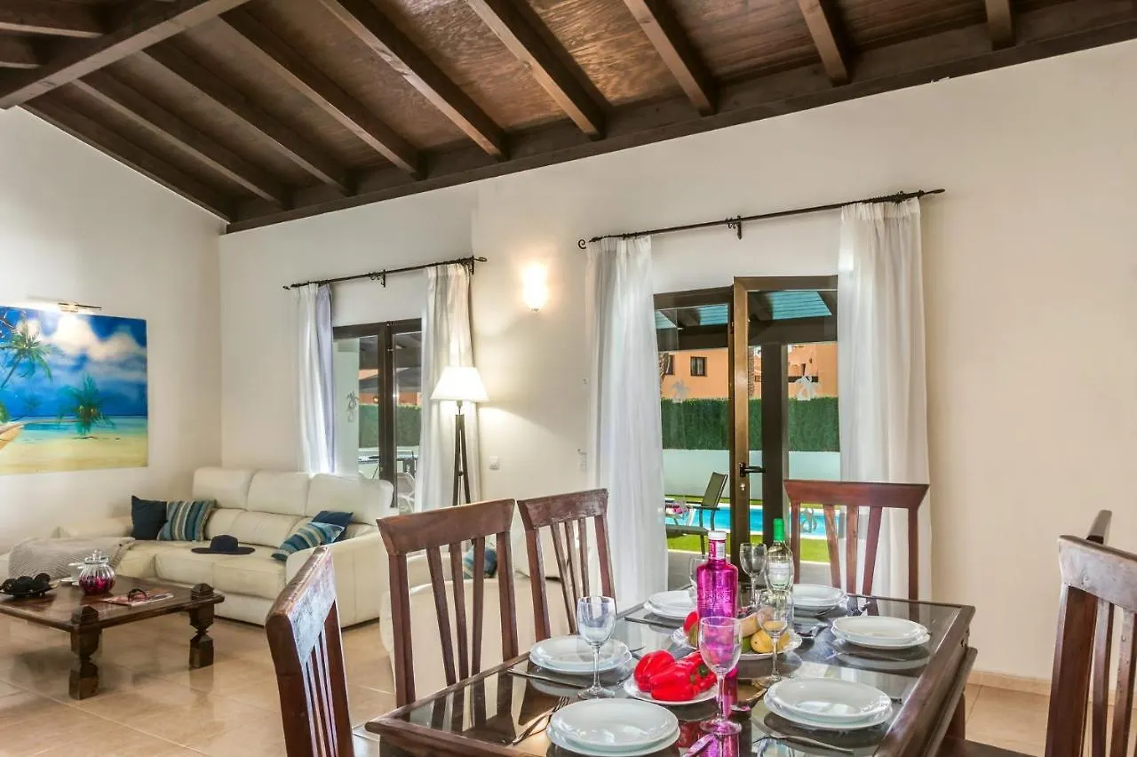 Villa Oasis By Villa Plus Corralejo Spain
